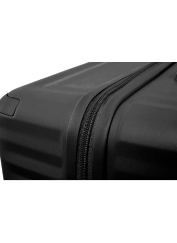Lagaminas 67 cm ECHOLAC CELESTRA BLX juoda