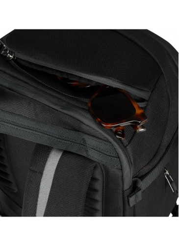 Mugursoma INVICTA CAMPUS S 40x25x20 cm ( Ryanair) MELNS