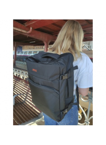 Kuprinė  JUMP MOOREA 45 cm juoda